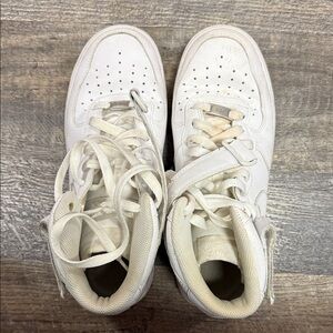 Nike Air Force 1 Mid Men’s 8 Women’s 9.5